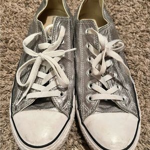 Converse Silver Size 9